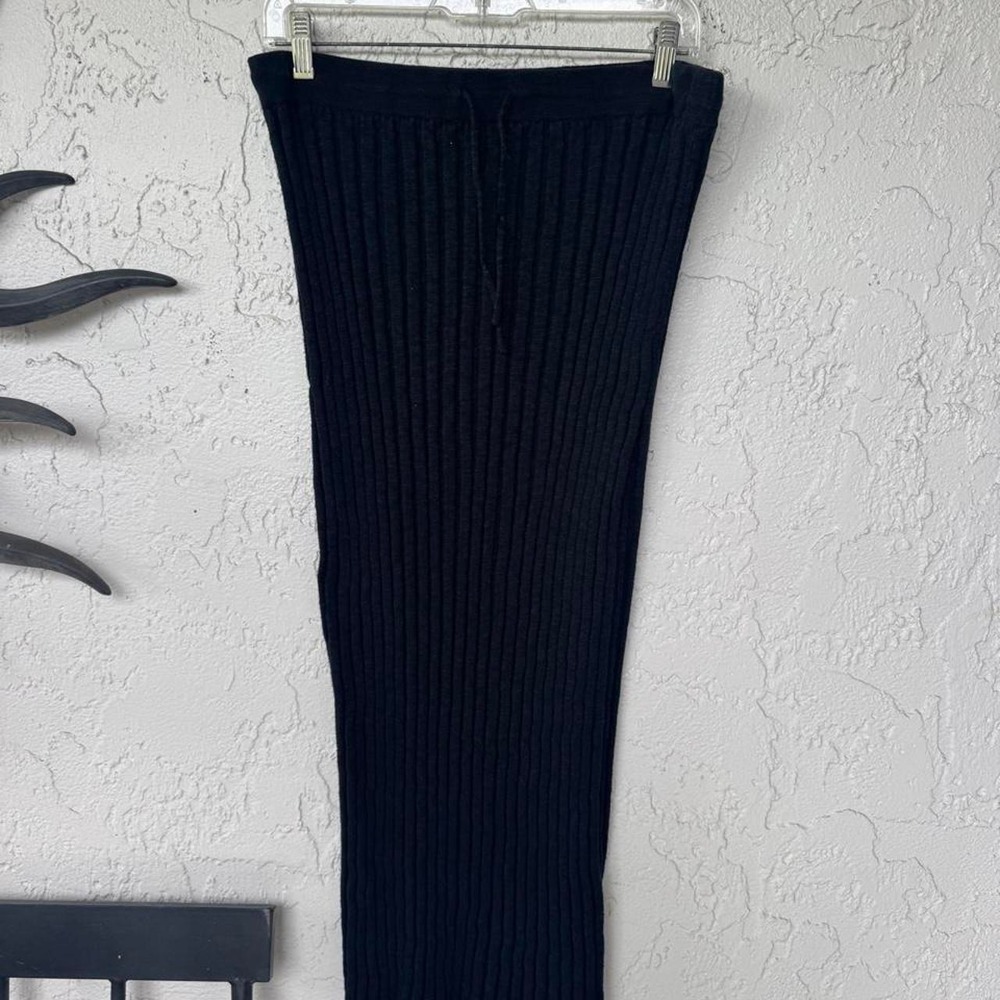 FP Beach black maxi skirt with stretchy waistband